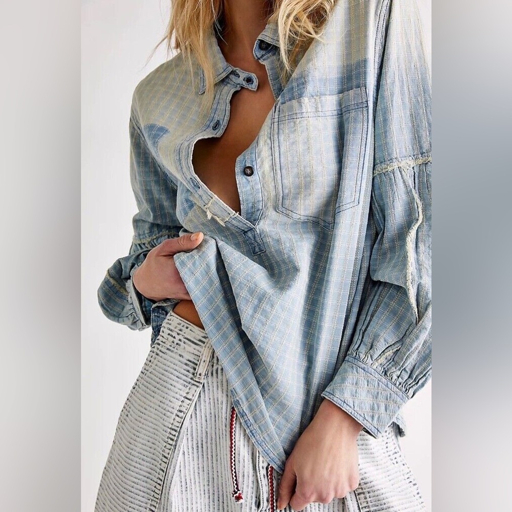 We The Free People Glacier Bay Blue Plaid Quarter Button Down size small